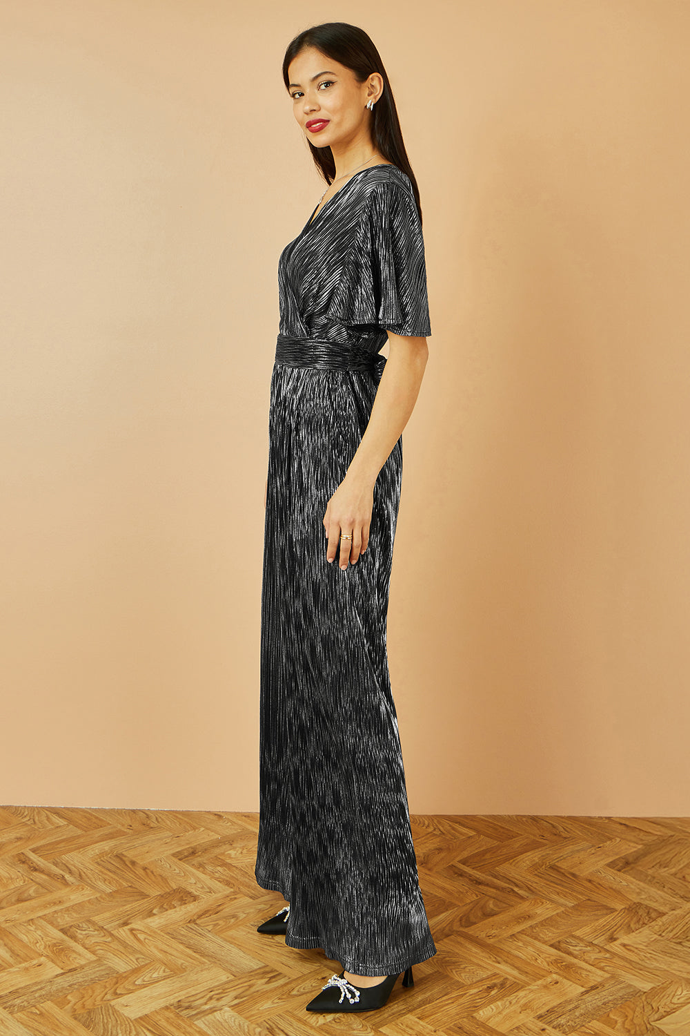 Yumi Black Metallic Pleated Jumpsuit With V Neck JUMPSUIT Yumi