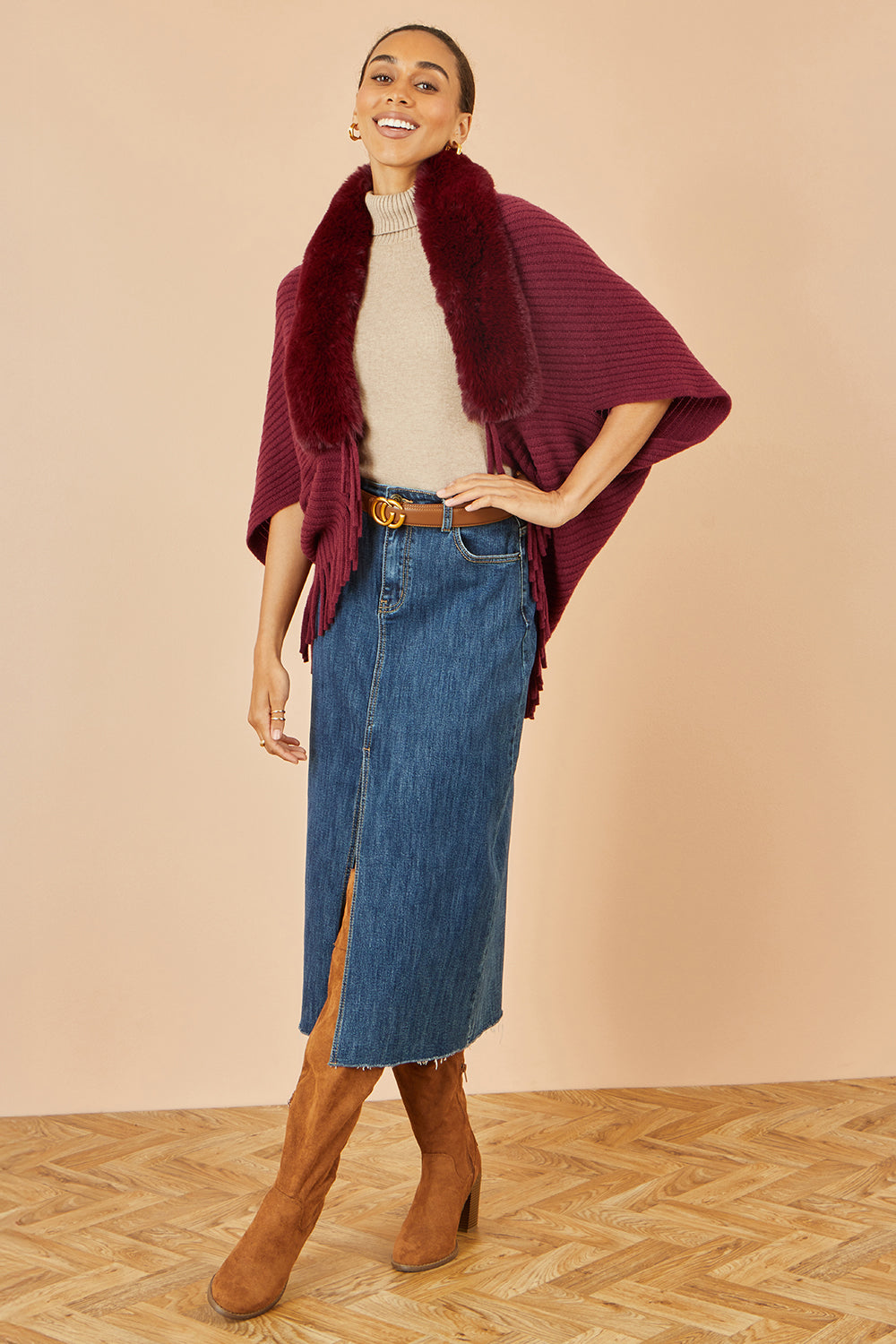 Yumi Burgundy Fur Collar Shrug With Tassel Hem Knit Cardigan Yumi