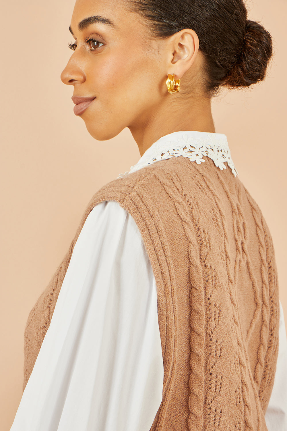 Yumi Camel Flower Cable Knit Tie Side Pullover Knit Pullover Yumi