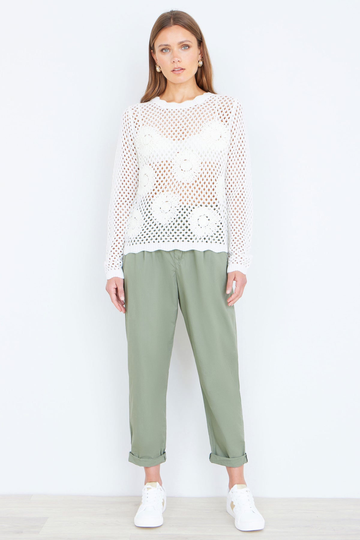 Yumi White Flower Crochet Jumper Knit Jumper Yumi