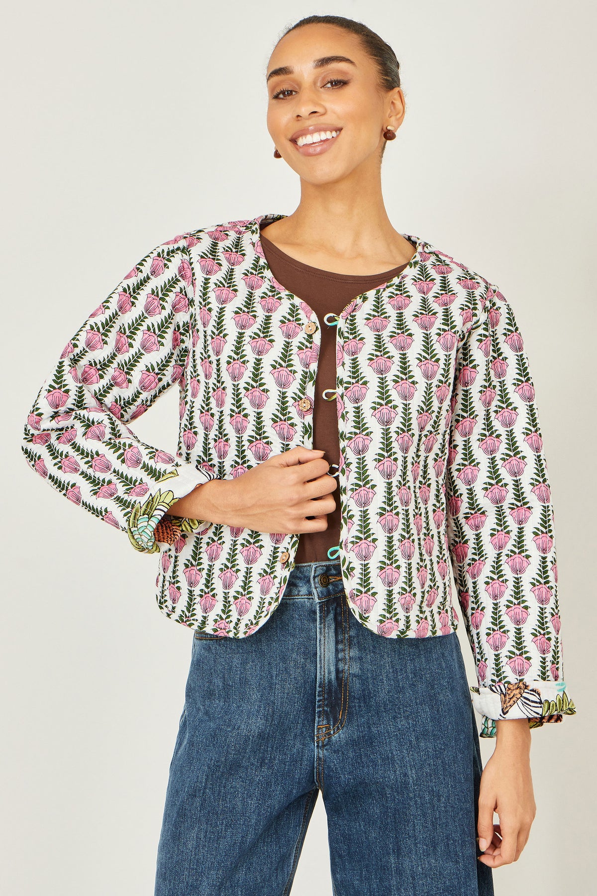 Yumi White Botanical Print Reversible Cotton Quilted Jacket Outerwear Yumi