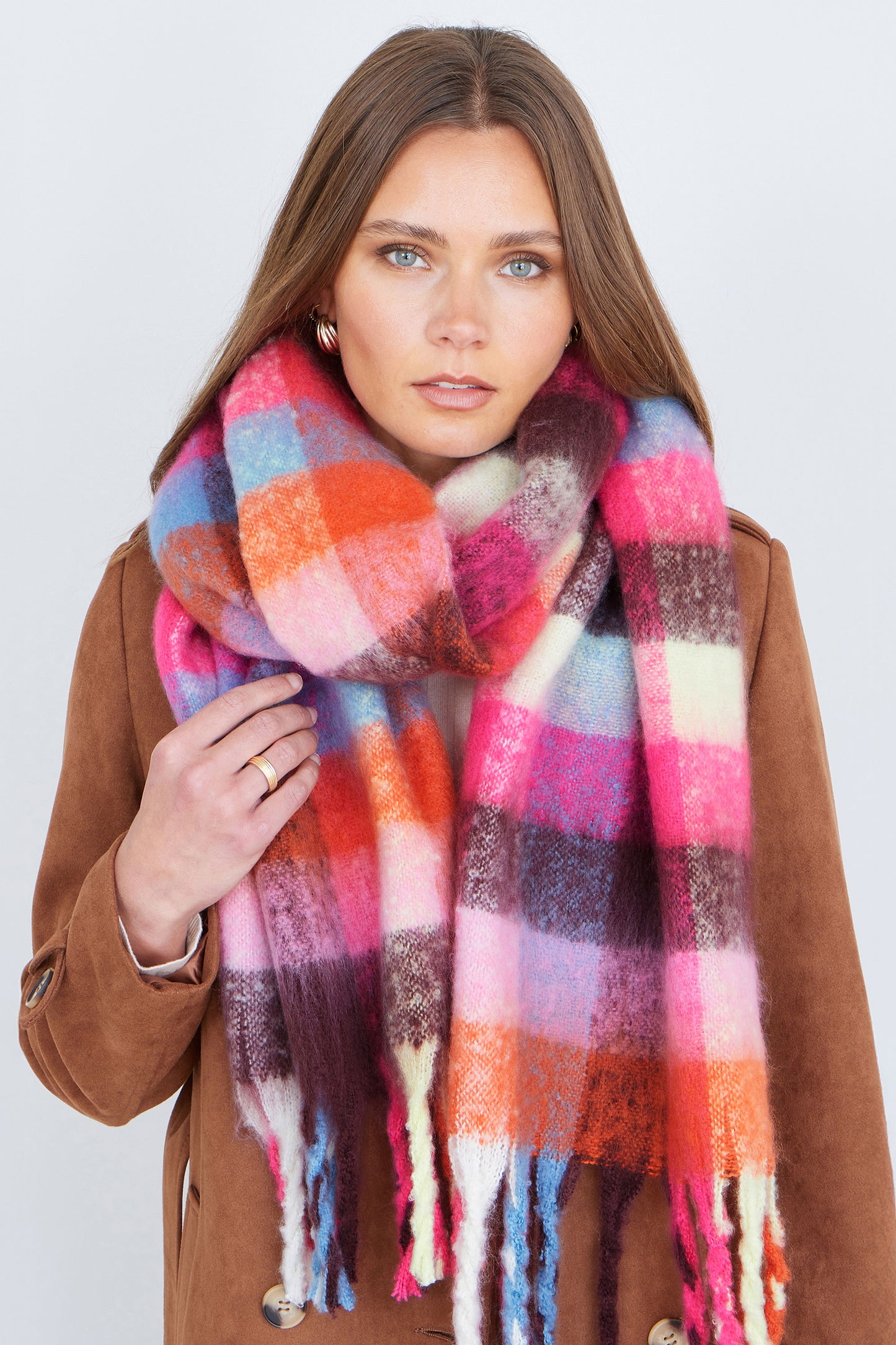Yumi Colour Block Super Fluffy Scarf ACC SCARF Yumi