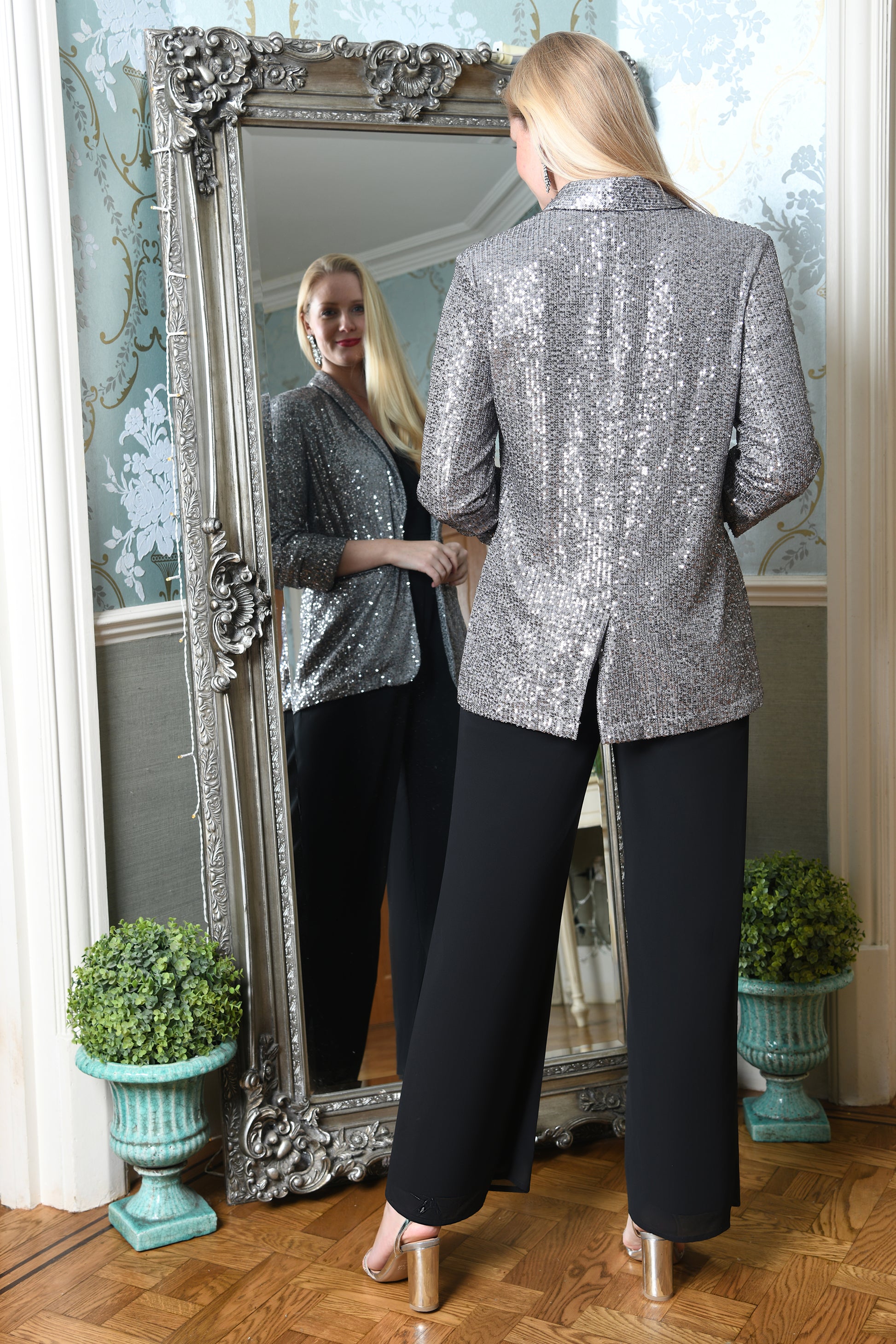 Silver Sequin Blazer With Pockets Yumi
