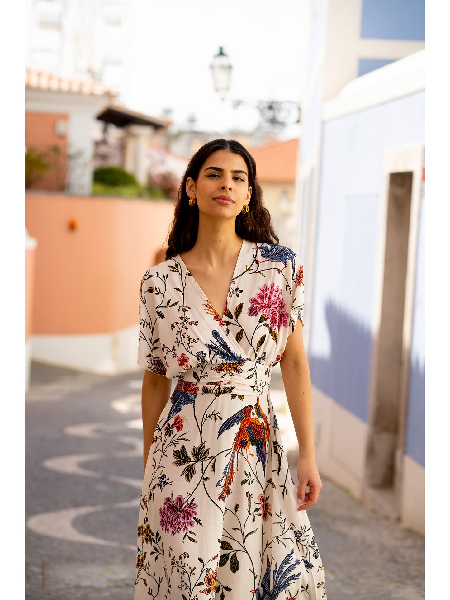 Yumi Ivory Bird and Floral Print Ruched Waist Kimono Midi Dress Yumi
