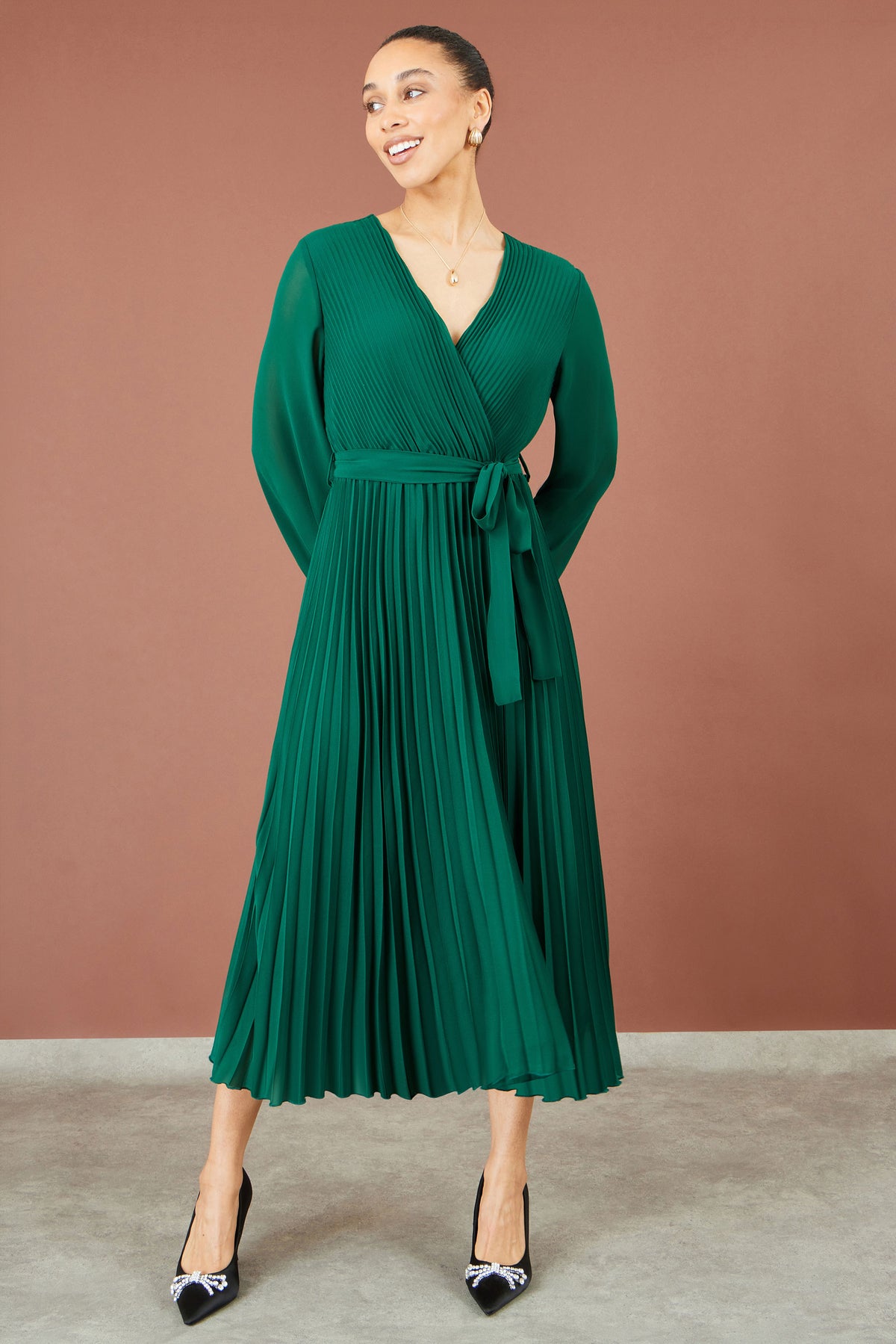 Yumi Green Pleated Wrap Midi Dress Dress Occasion Yumi