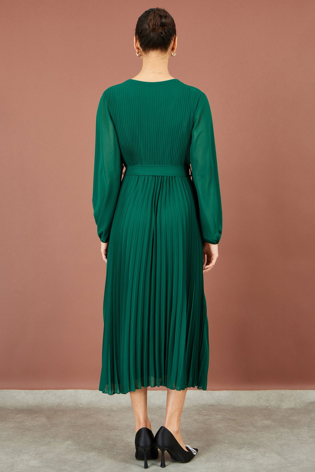 Yumi Green Pleated Wrap Midi Dress Dress Occasion Yumi