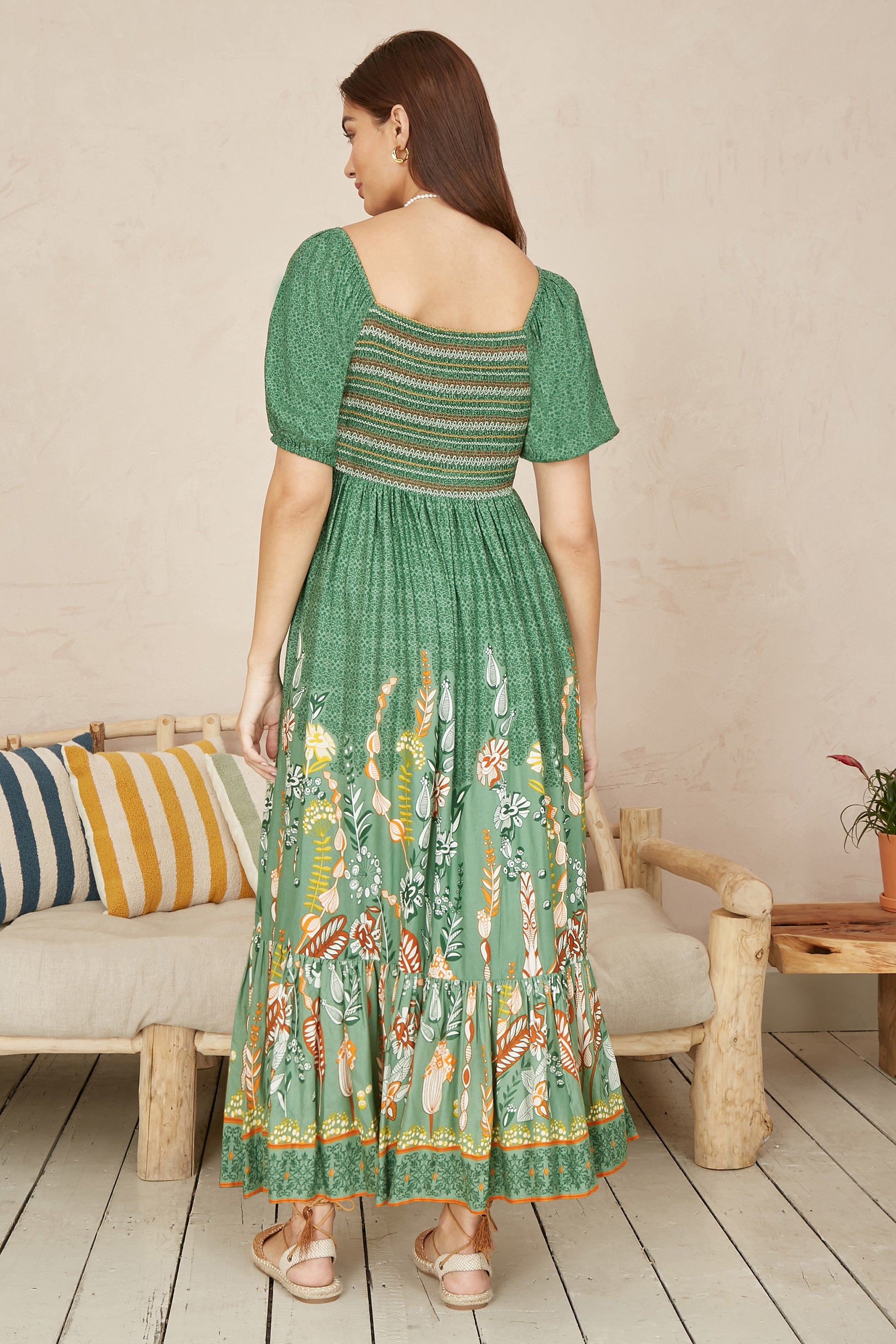 Yumi Green Ruched Leaf Print Maxi Dress With Puff Sleeves DRES Day Yumi