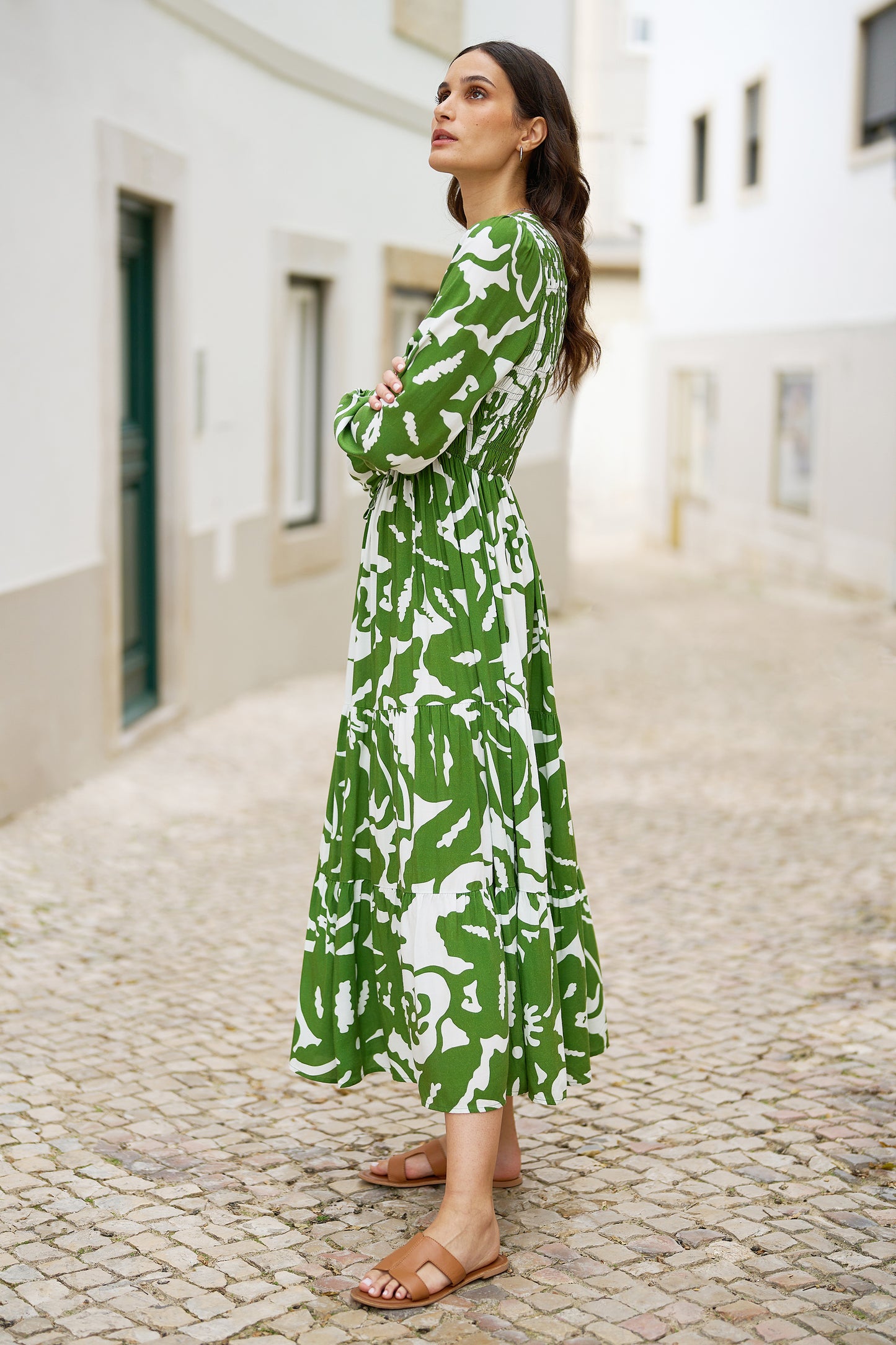 Yumi Green Abstract Print Ruched Midi Dress With Long Sleeves DRES Day Yumi