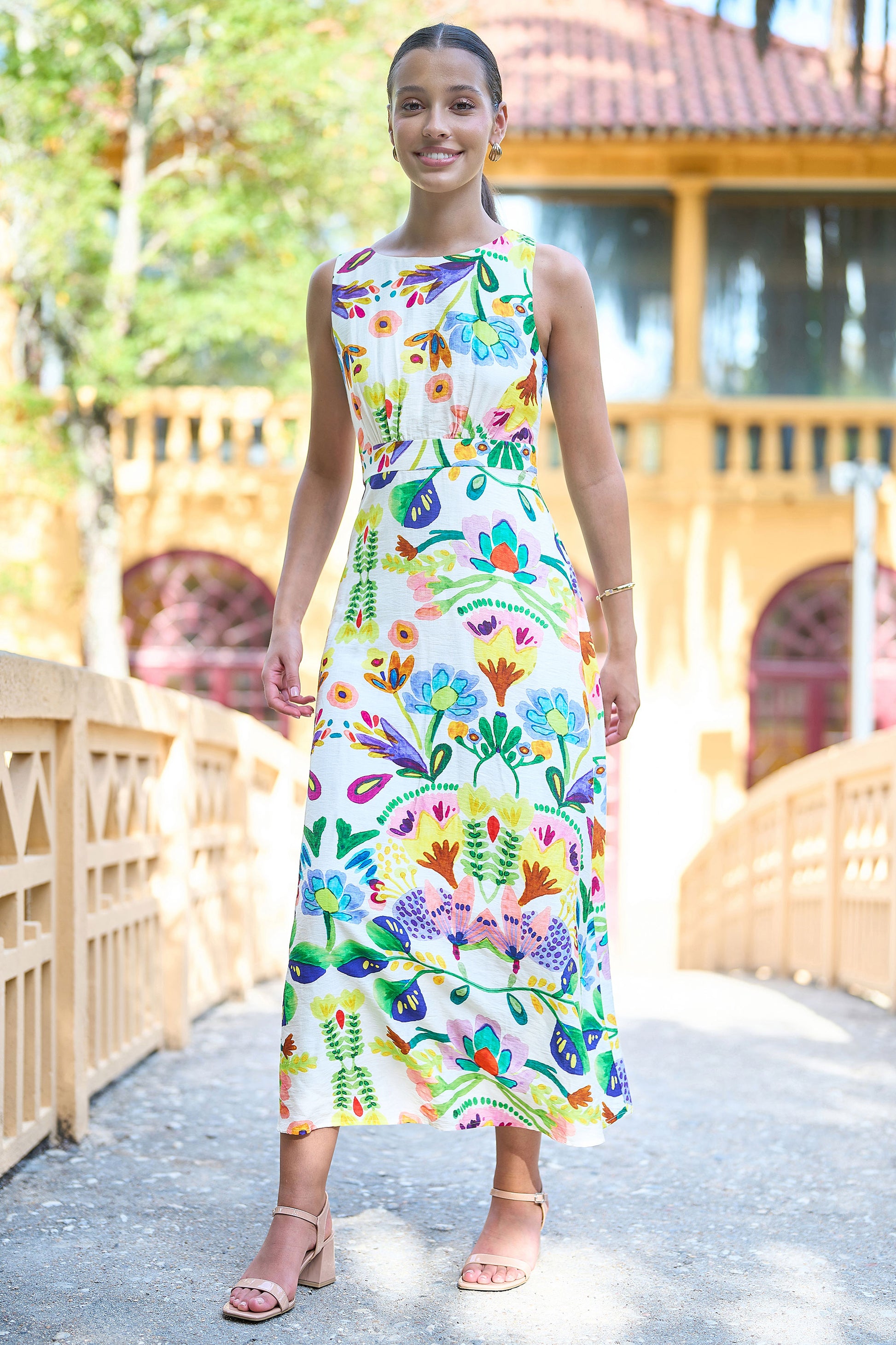 Yumi Multicolour Abstract Flower Maxi Dress With Tie Back Beachwear Yumi