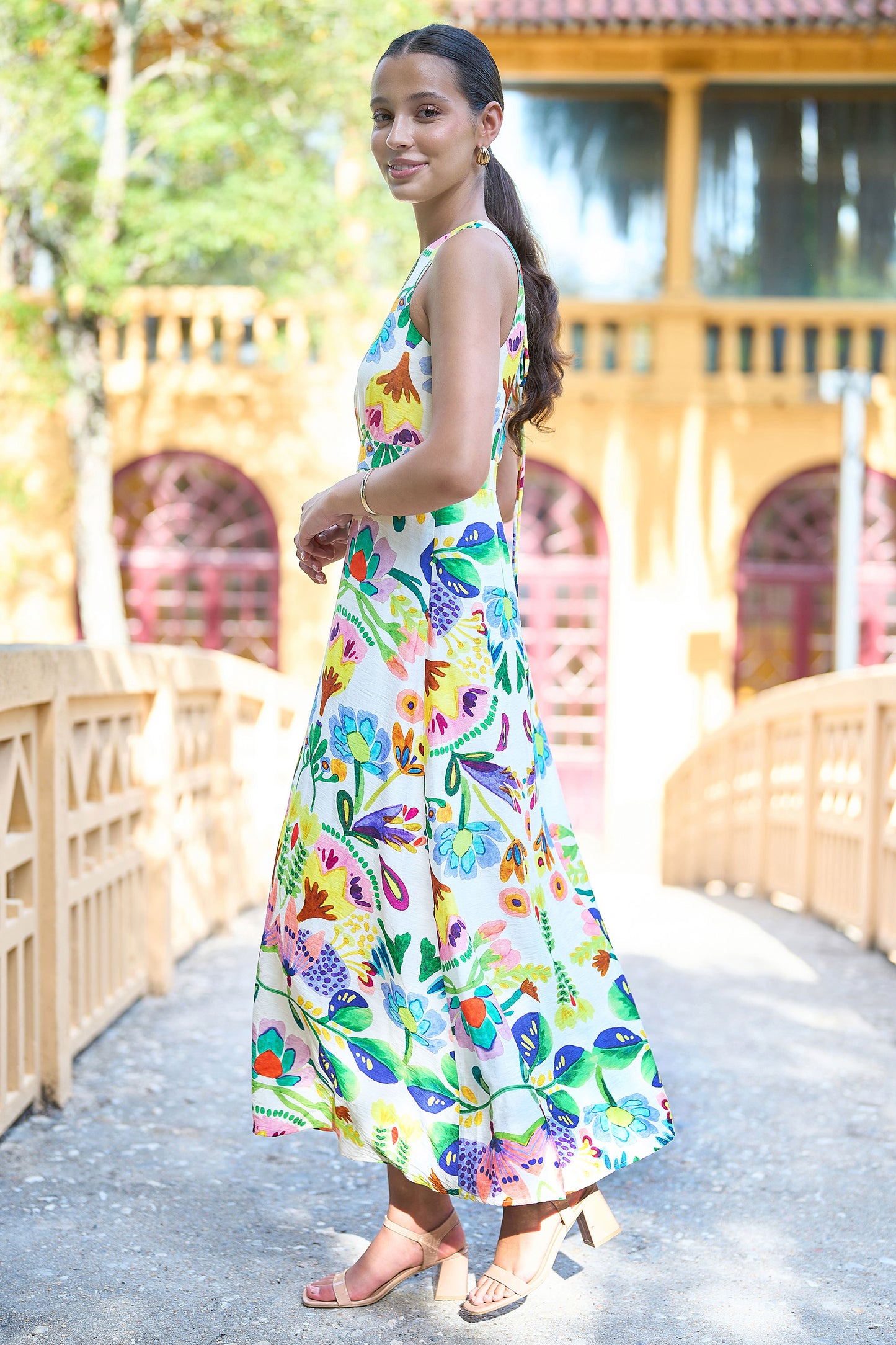 Yumi Multicolour Abstract Flower Maxi Dress With Tie Back Beachwear Yumi
