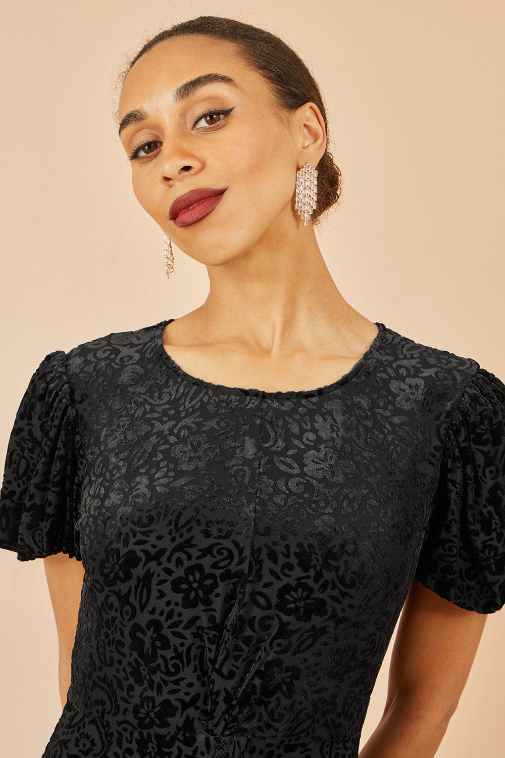 Yumi Black Floral Velour Velvet Twist Waist Midi Dress Dress Party Yumi