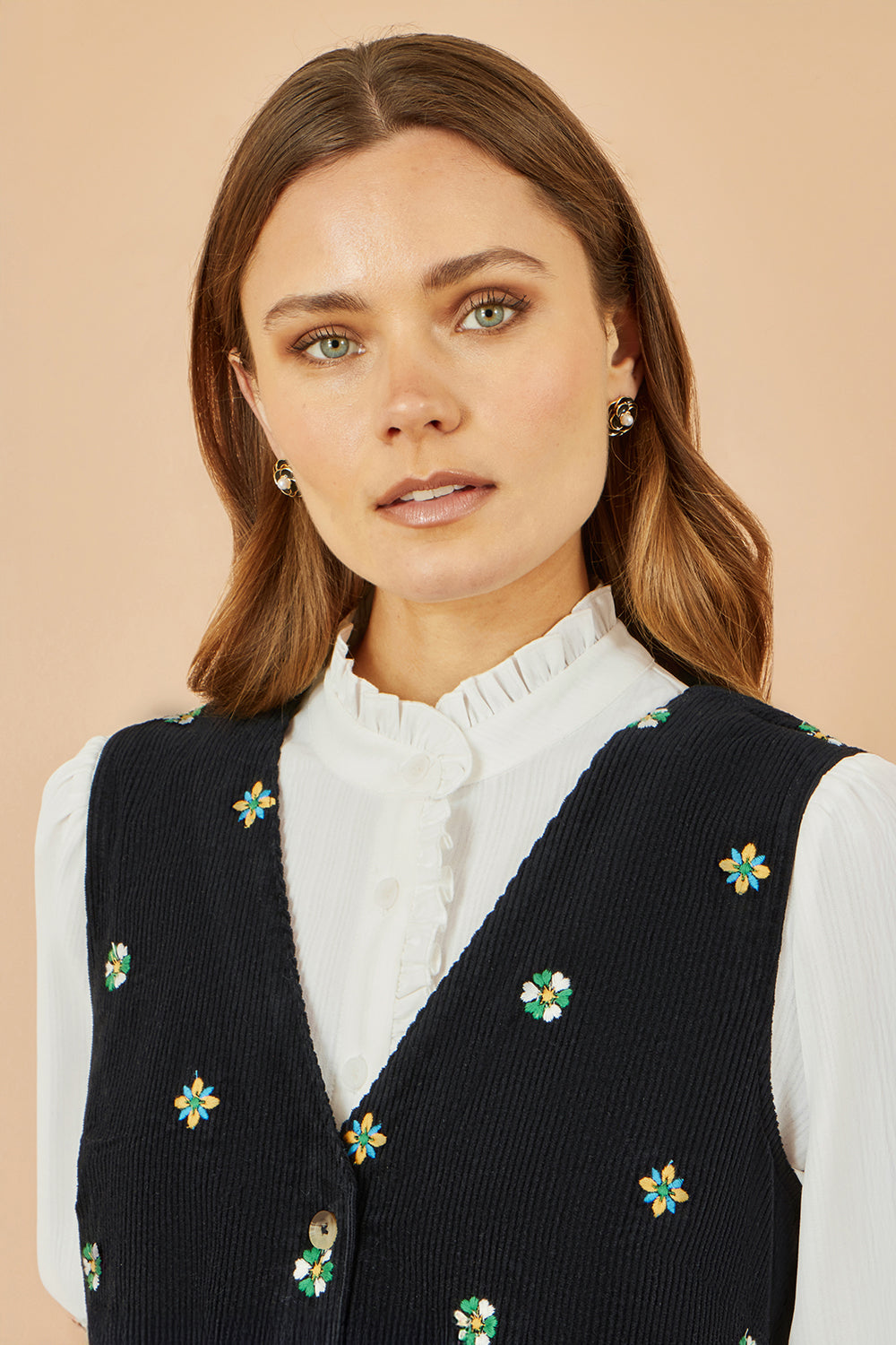 Yumi Black Flower Embroidered Button Up Pinafore Dress Dress Casual Yumi