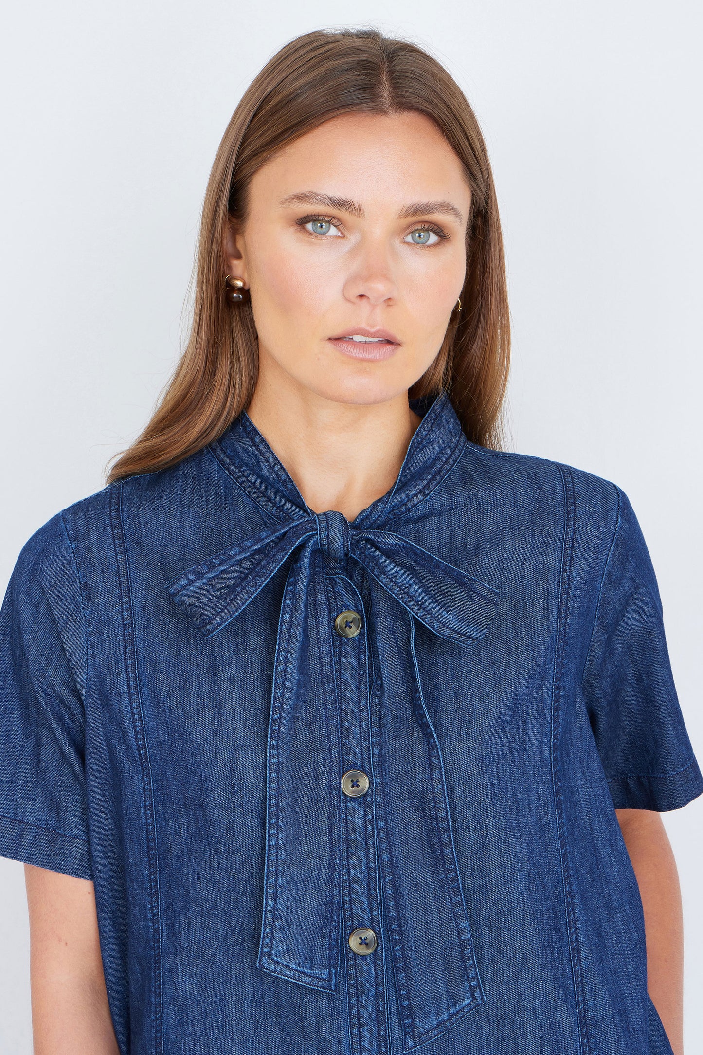 Yumi Blue Chambray Tunic With Pussy Bow Tie Dress Casual Yumi