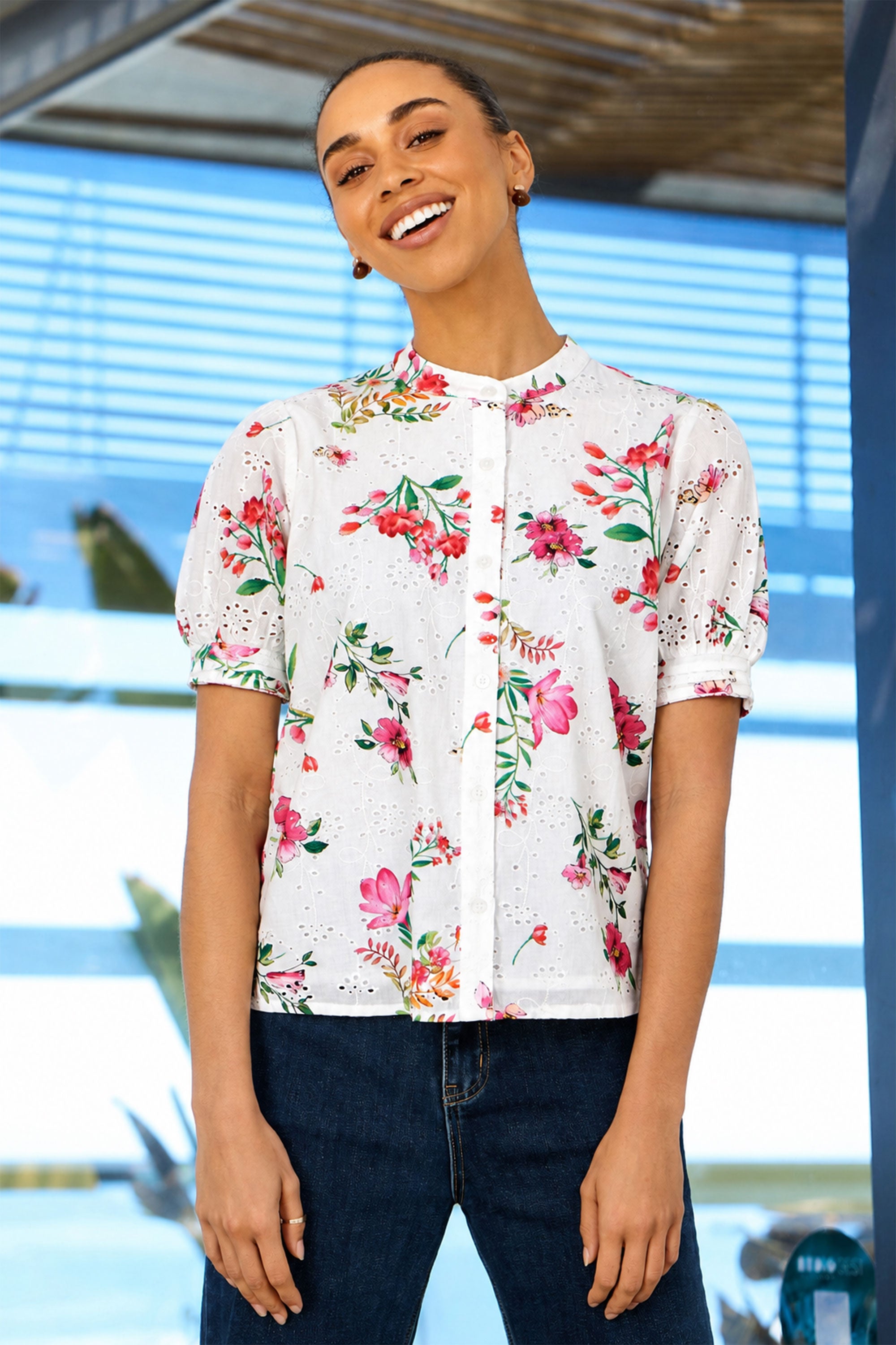 Women's Tops – Blouses, Tees & Chic Styles – Yumi
