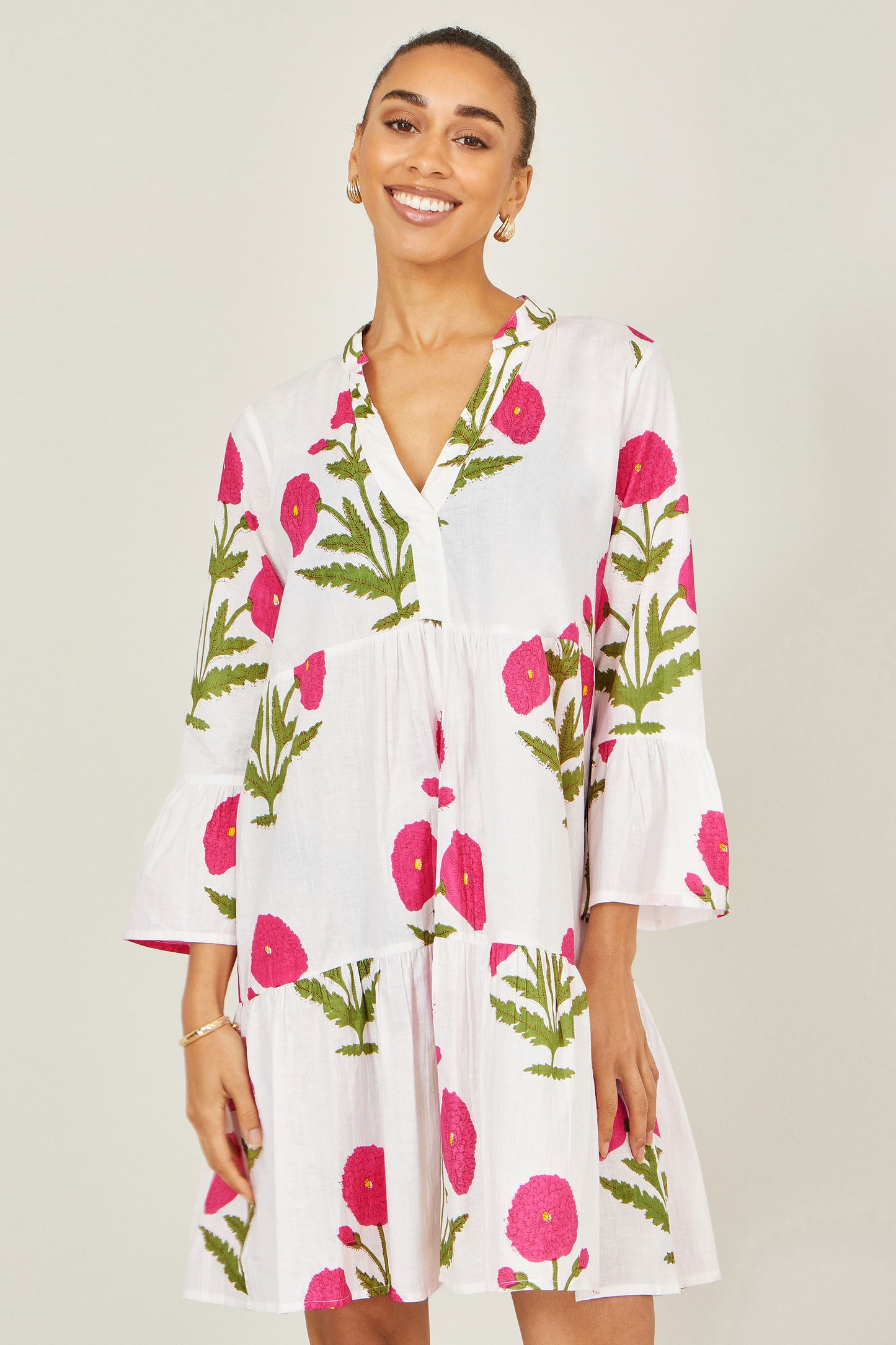 Yumi White Cotton Floral Tunic Beachwear Yumi