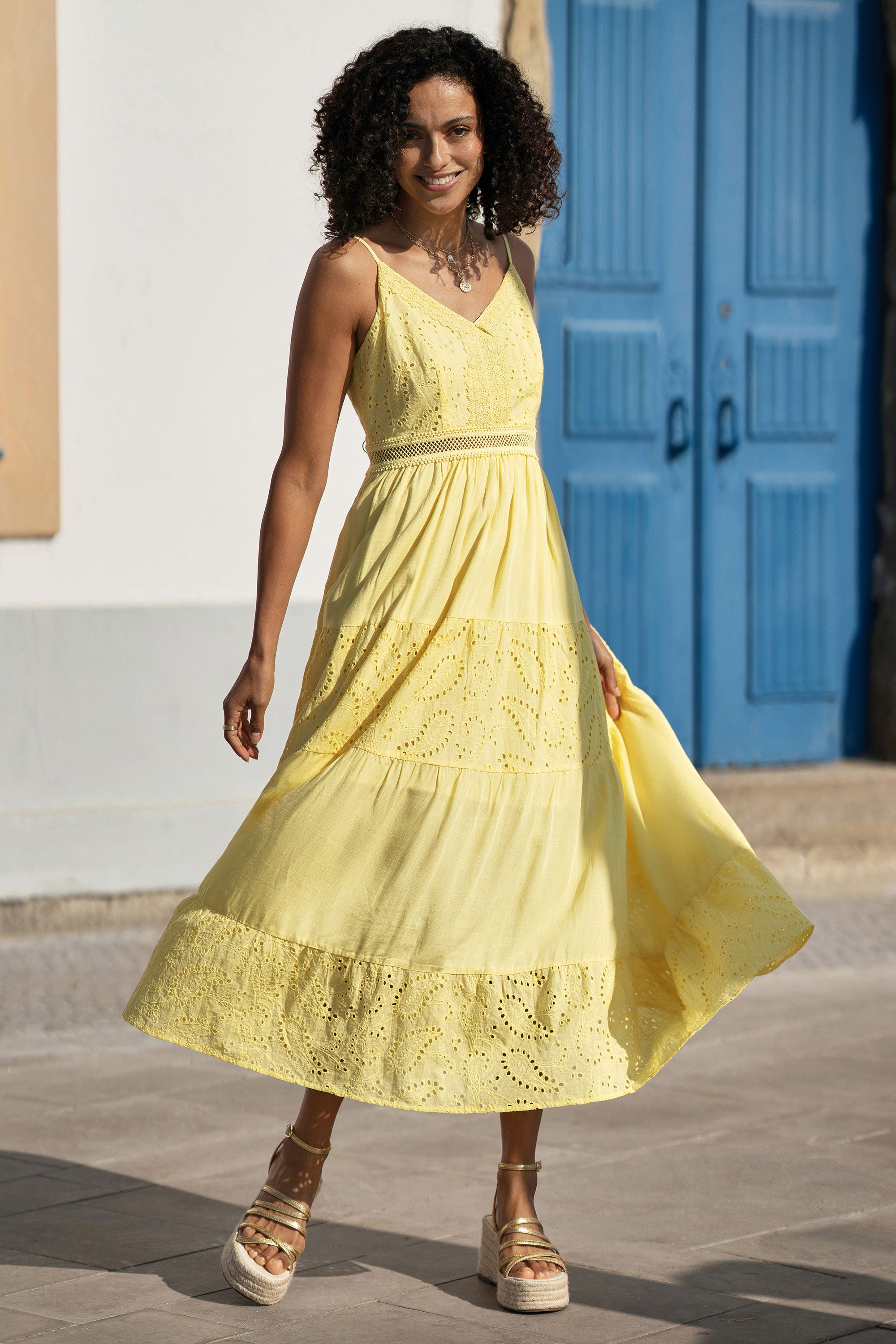 New In Dresses – Yumi