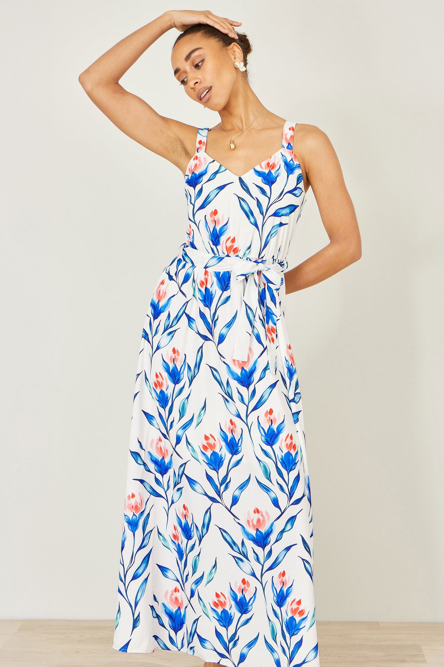 Yumi White Floral Print Maxi Sun Dress Beachwear Yumi