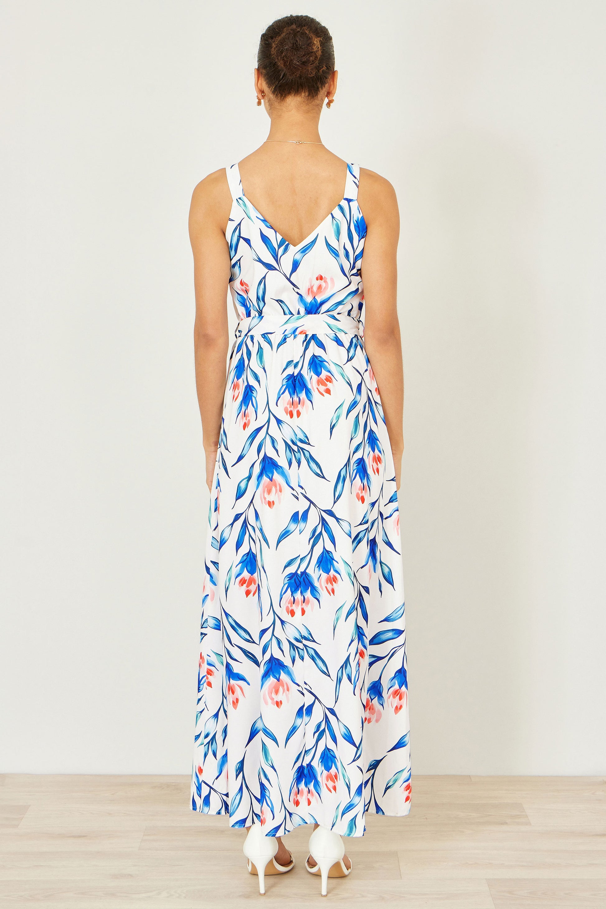 Yumi White Floral Print Maxi Sun Dress Beachwear Yumi