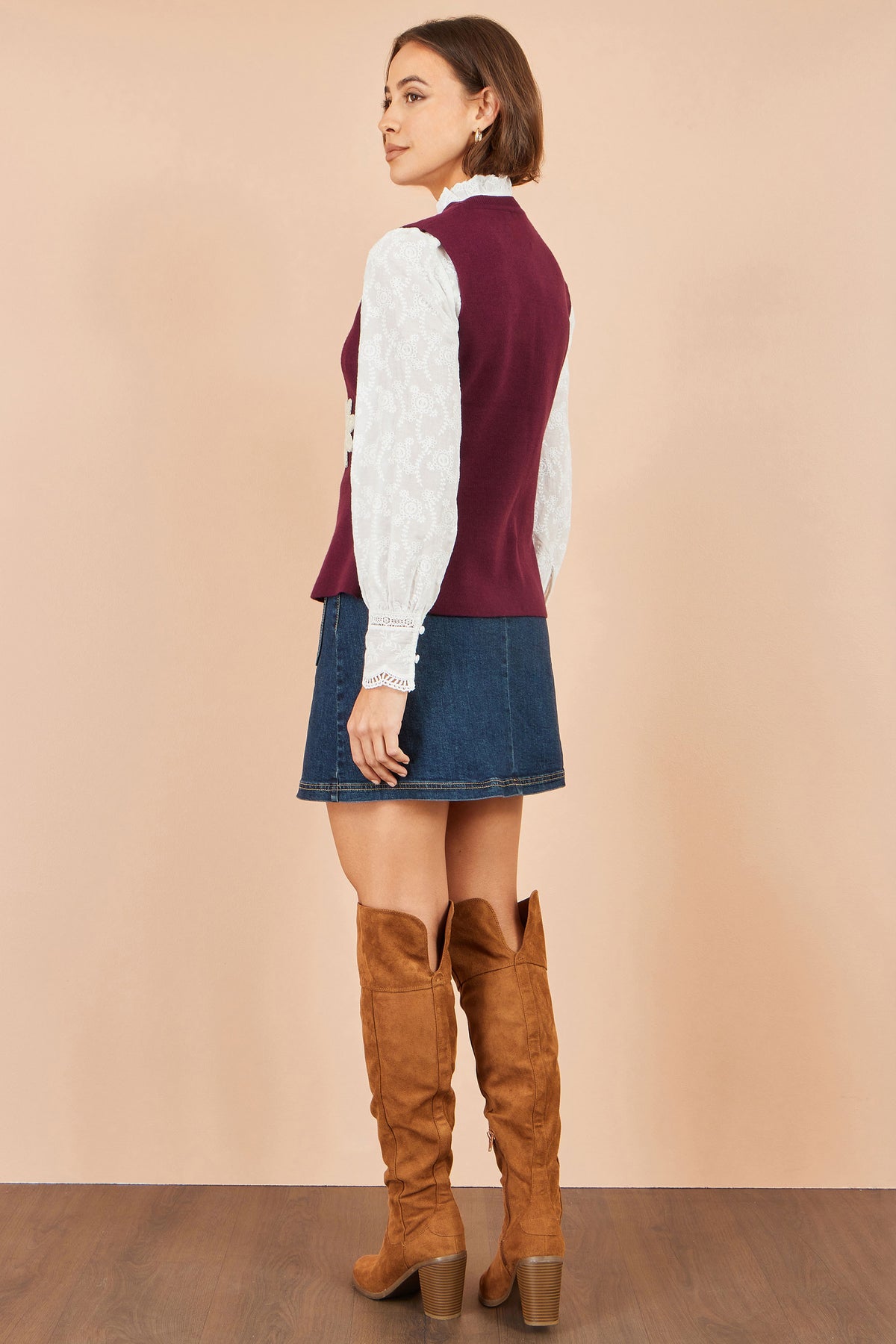 Yumi Burgundy Flower Applique Knit Waistcoat Knit Pullover Yumi